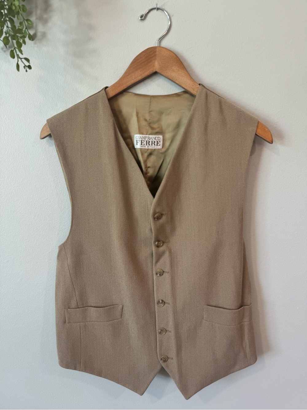 Gianfranco Ferré Taupe Button-Front Vest